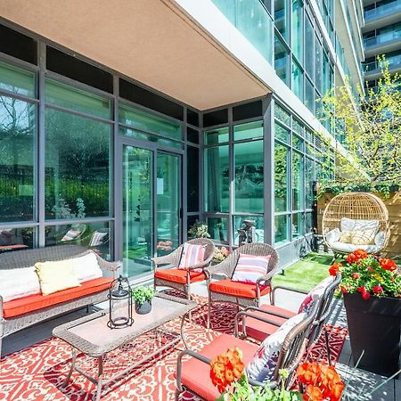 Luxury Suite With Private Patio In Downtown Toronto Exterior foto