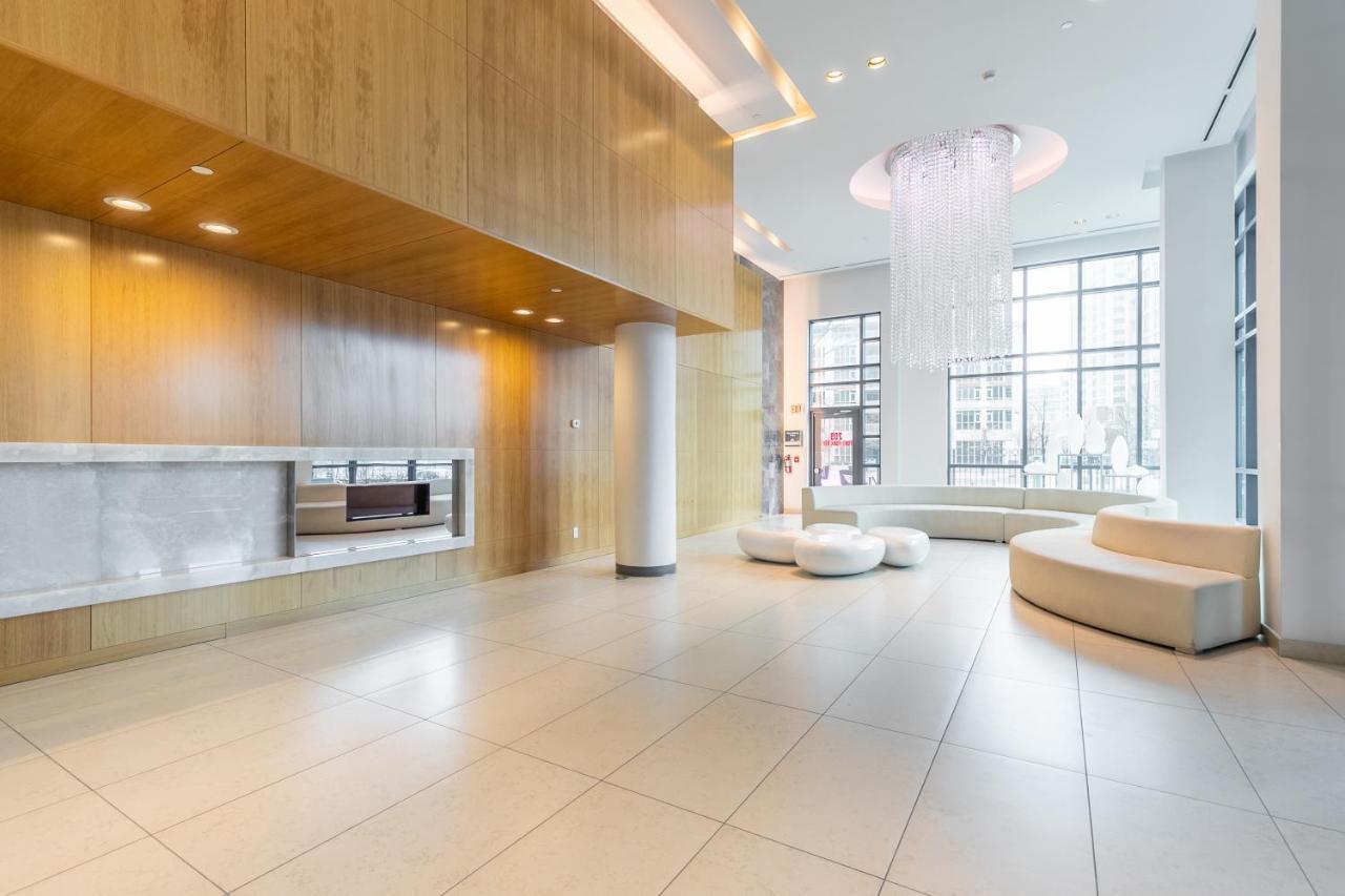 Luxury Suite With Private Patio In Downtown Toronto Exterior foto