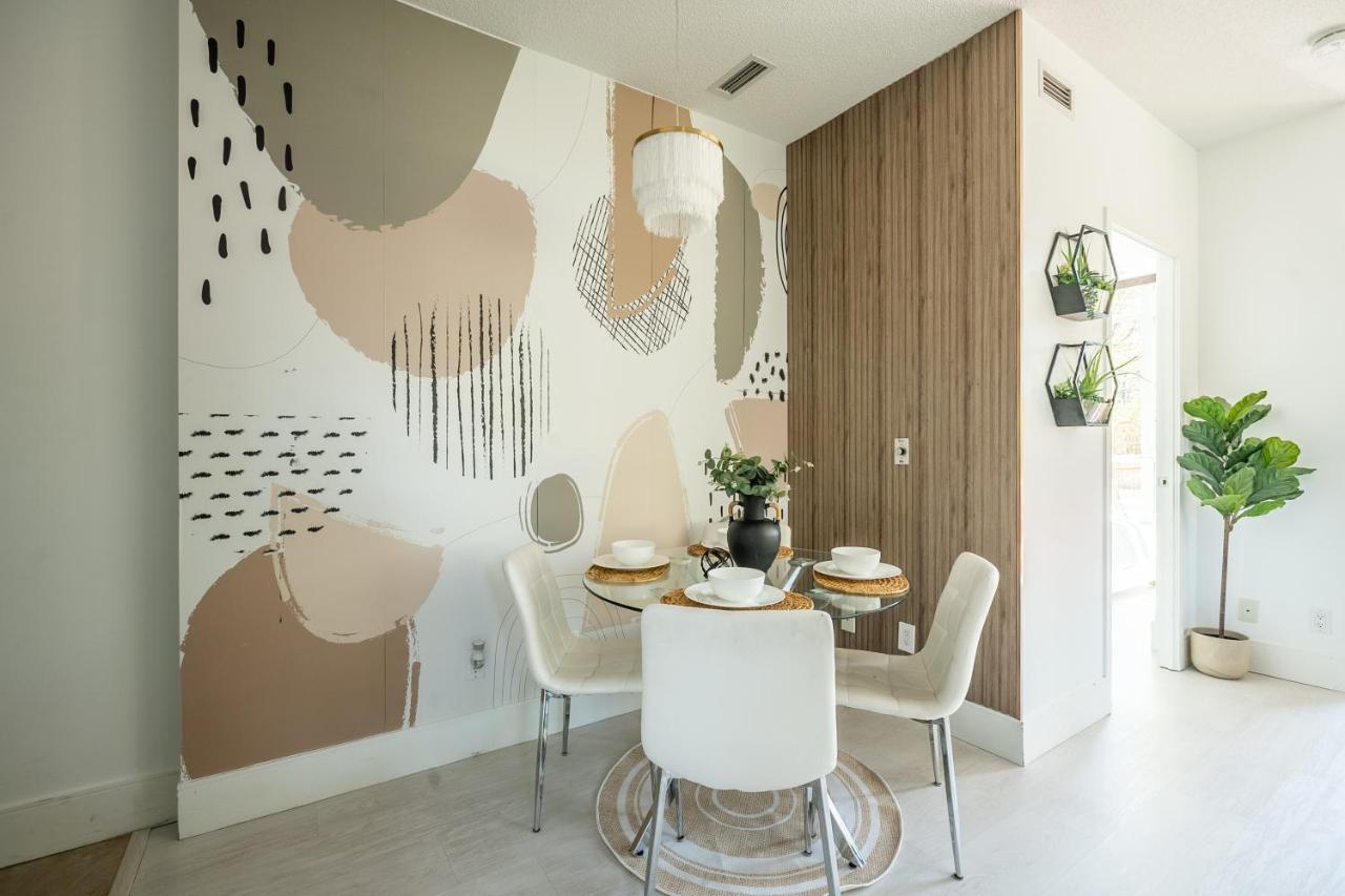 Luxury Suite With Private Patio In Downtown Toronto Exterior foto