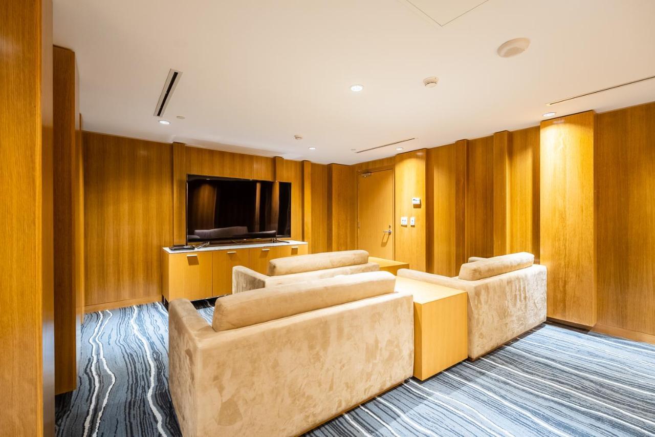 Luxury Suite With Private Patio In Downtown Toronto Exterior foto