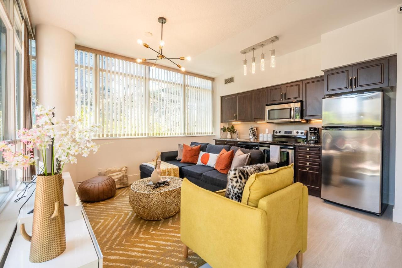 Luxury Suite With Private Patio In Downtown Toronto Exterior foto